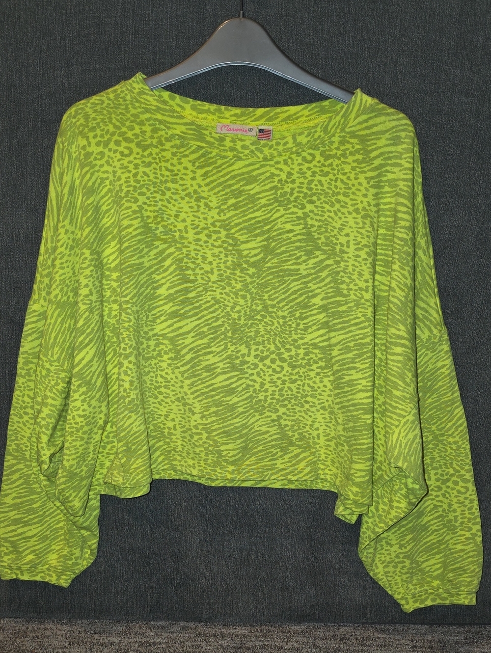 Maronie Lime Animal Print Dolman Sleeve Top Size Small Length 18 In.